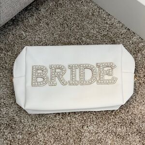 Elegant White Bride Clutch